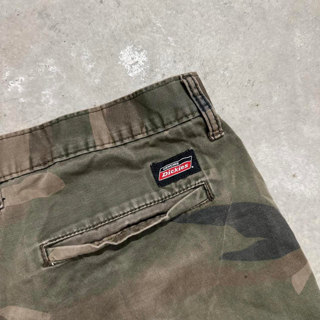 Dickies Camo Jorts