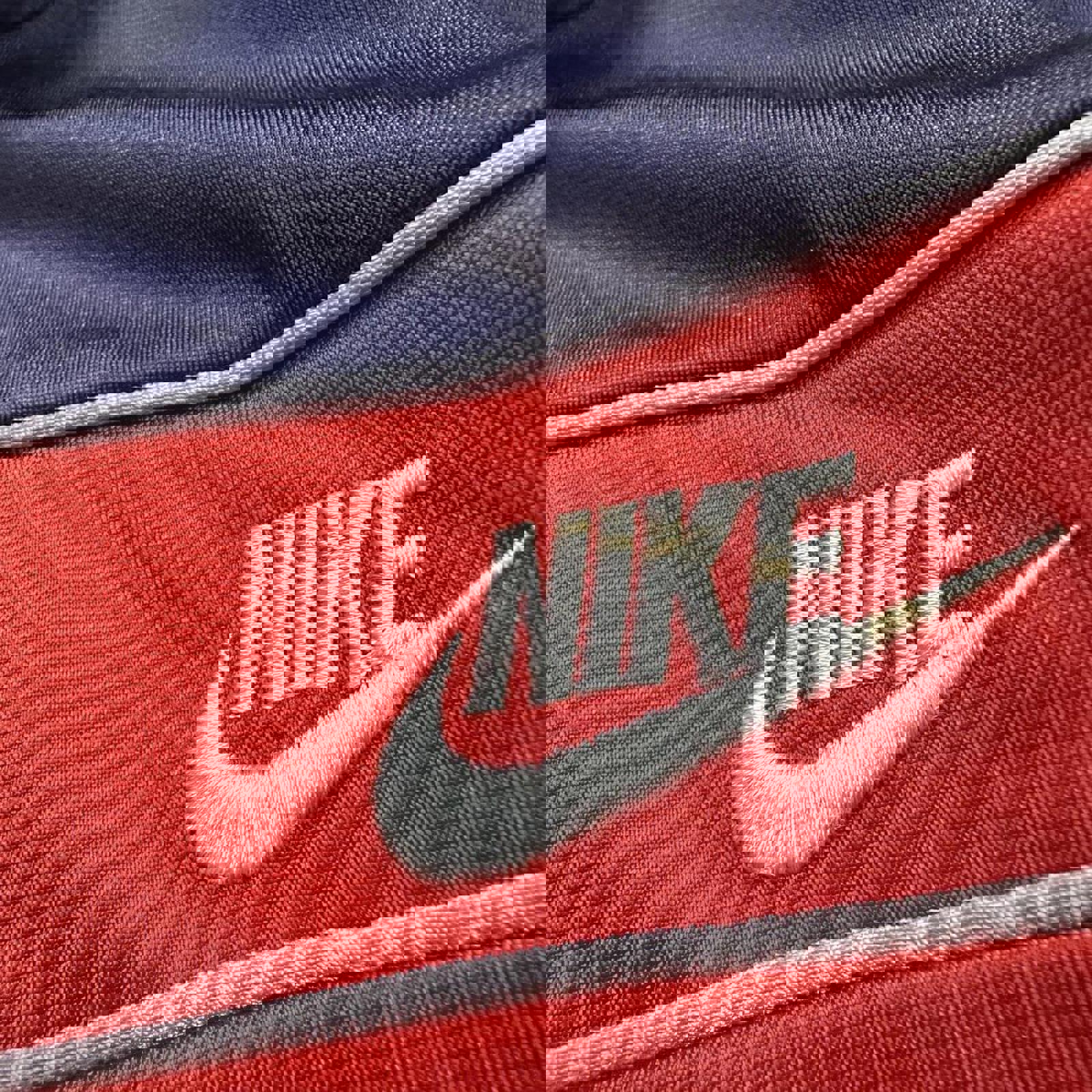 Vintage 90’s Nike Red&Navy Track Zip
