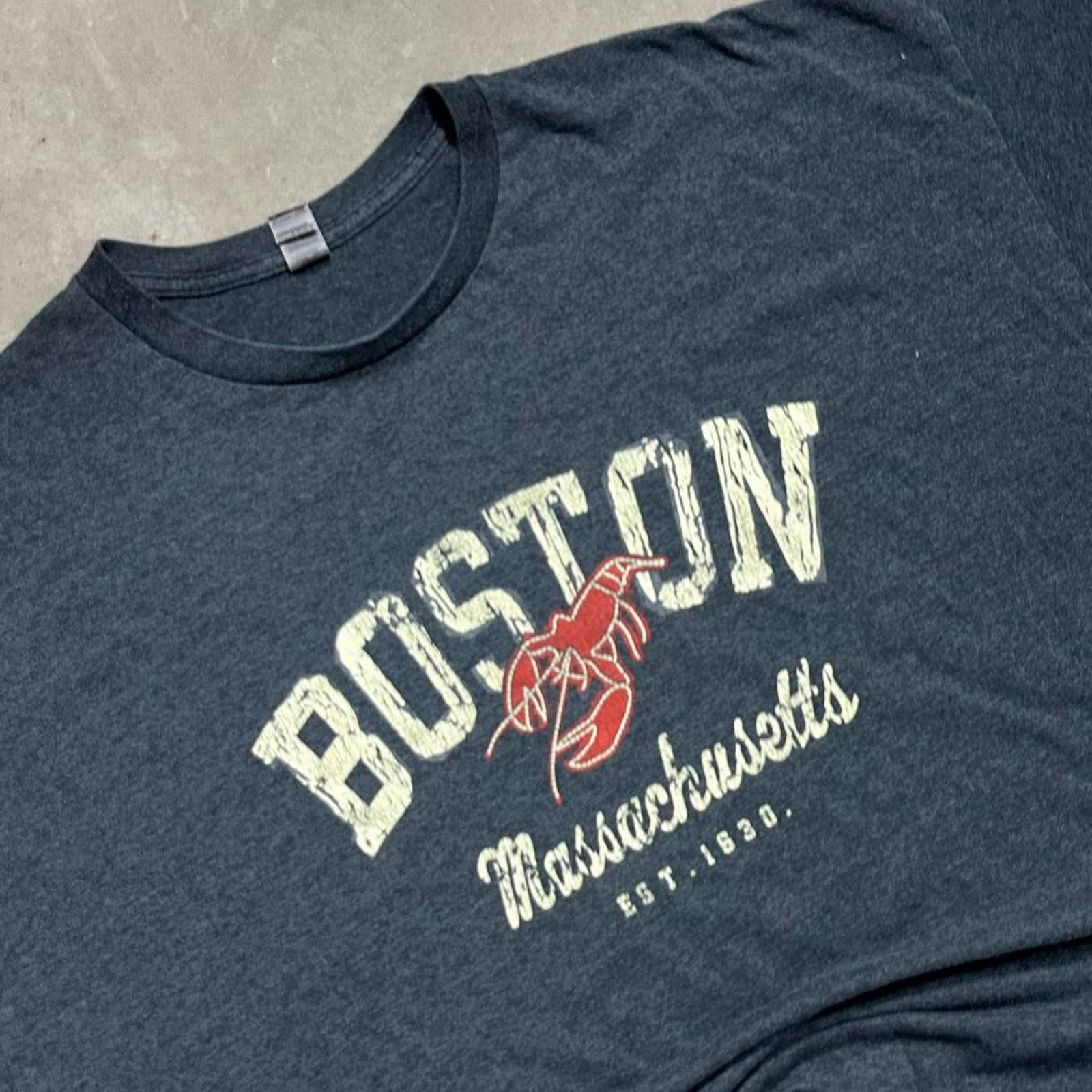 Boston Massachusetts Lobster Basic Graphic Tee
