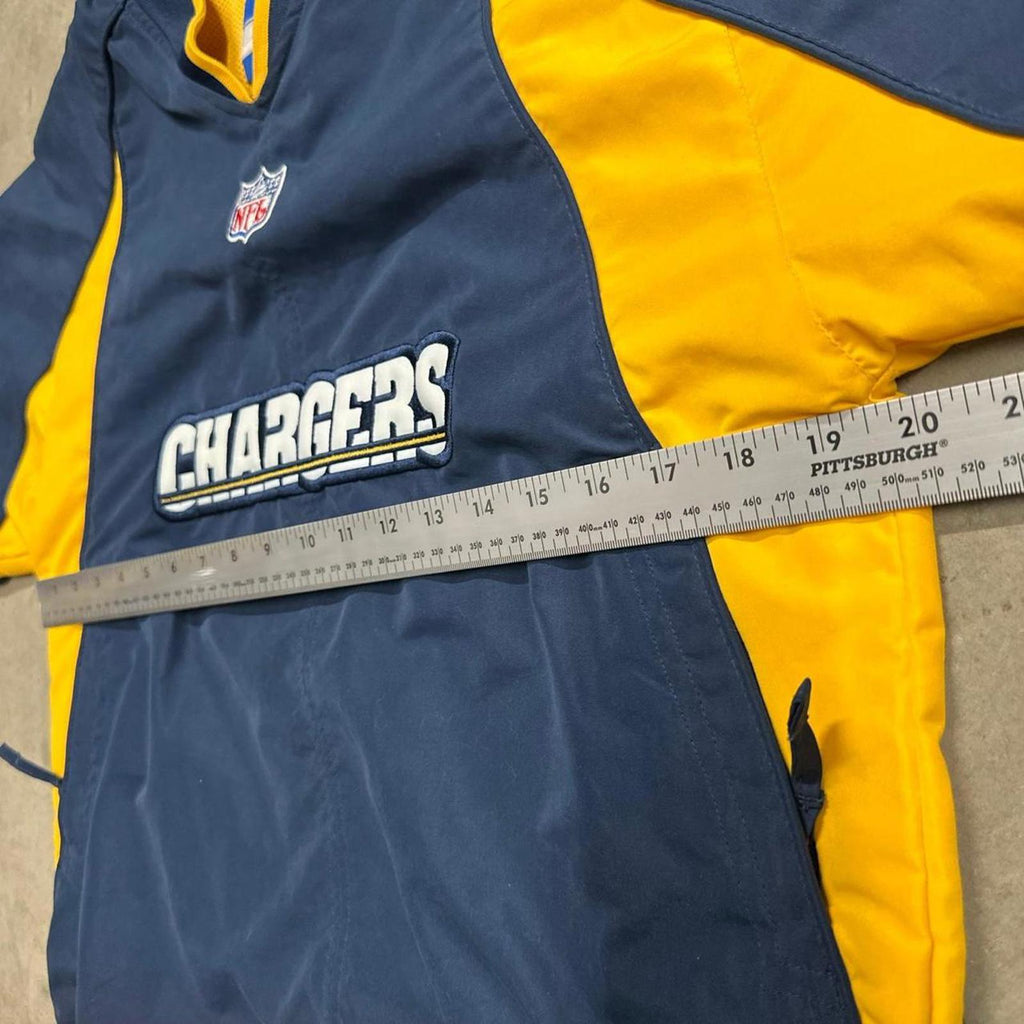 Vintage 2000’s SD Chargers Embroidered Patch Windbreaker Zipperless Jacket