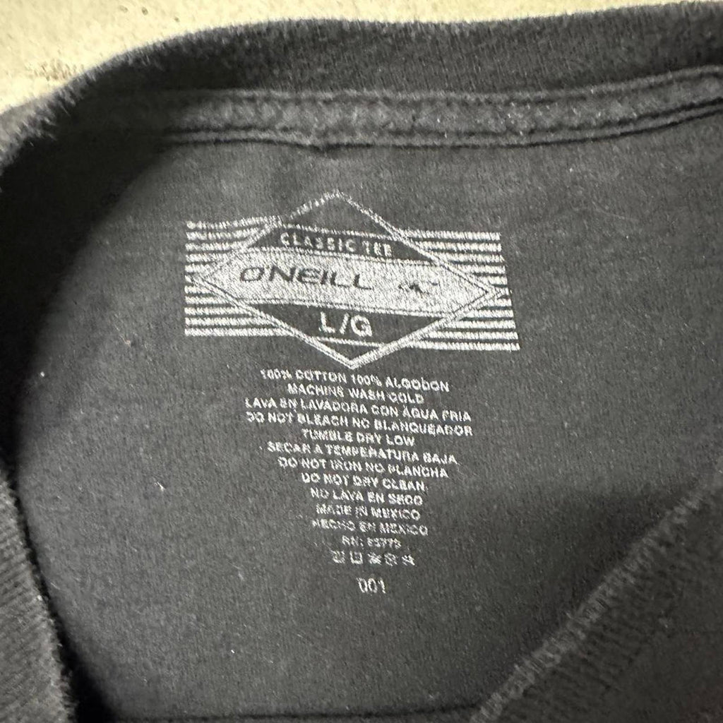 Vintage Graphic Hawaii O’Neill Tee Dope front graphic