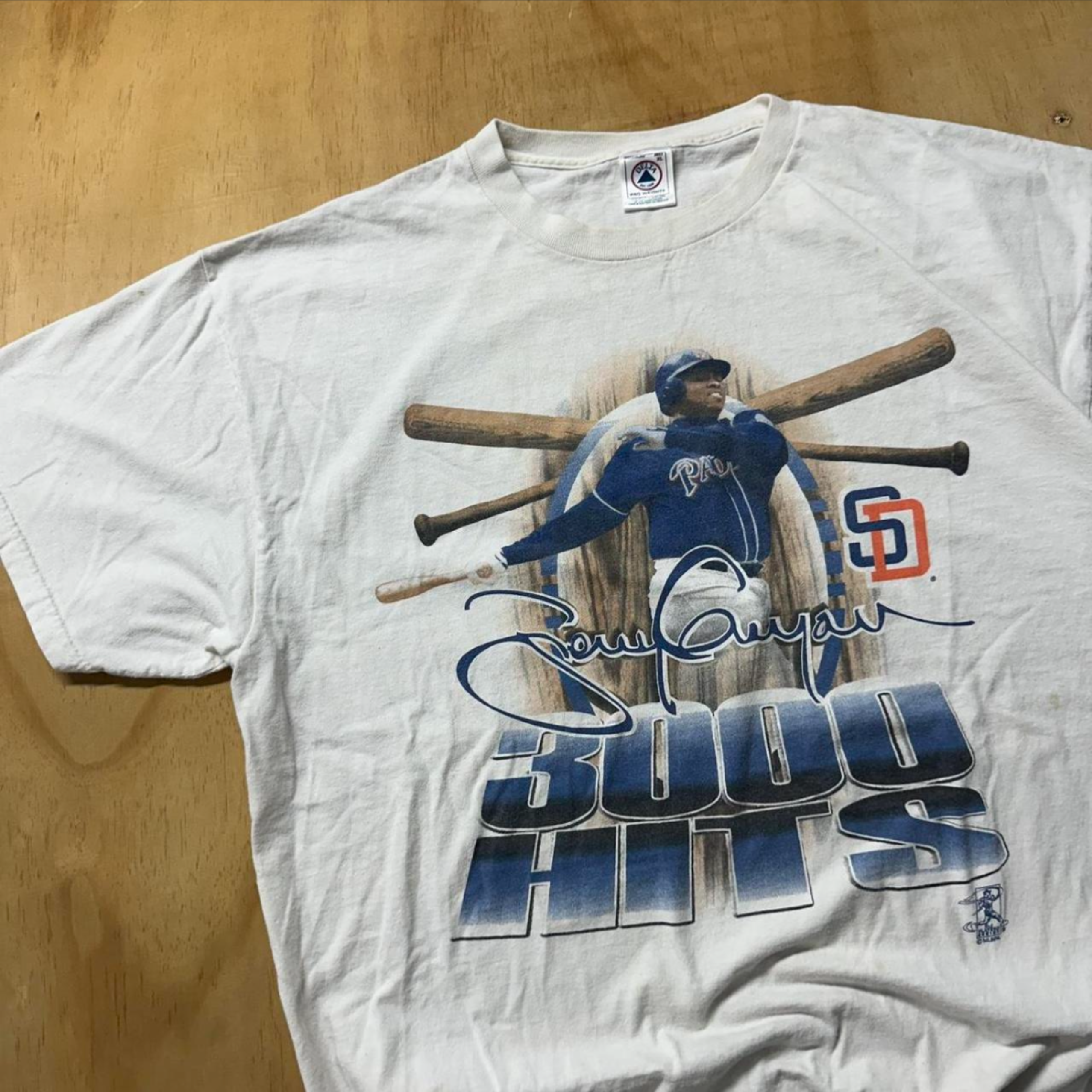 Rare 90’s Tony Gwynn 3000 Hits White Delta ProWeight Graphic Tee