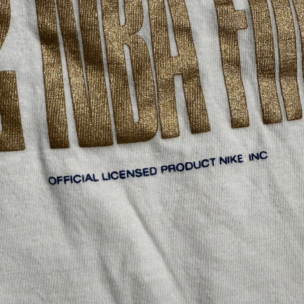 Nike Golden State Warriors NBA Champions 2022 Tee