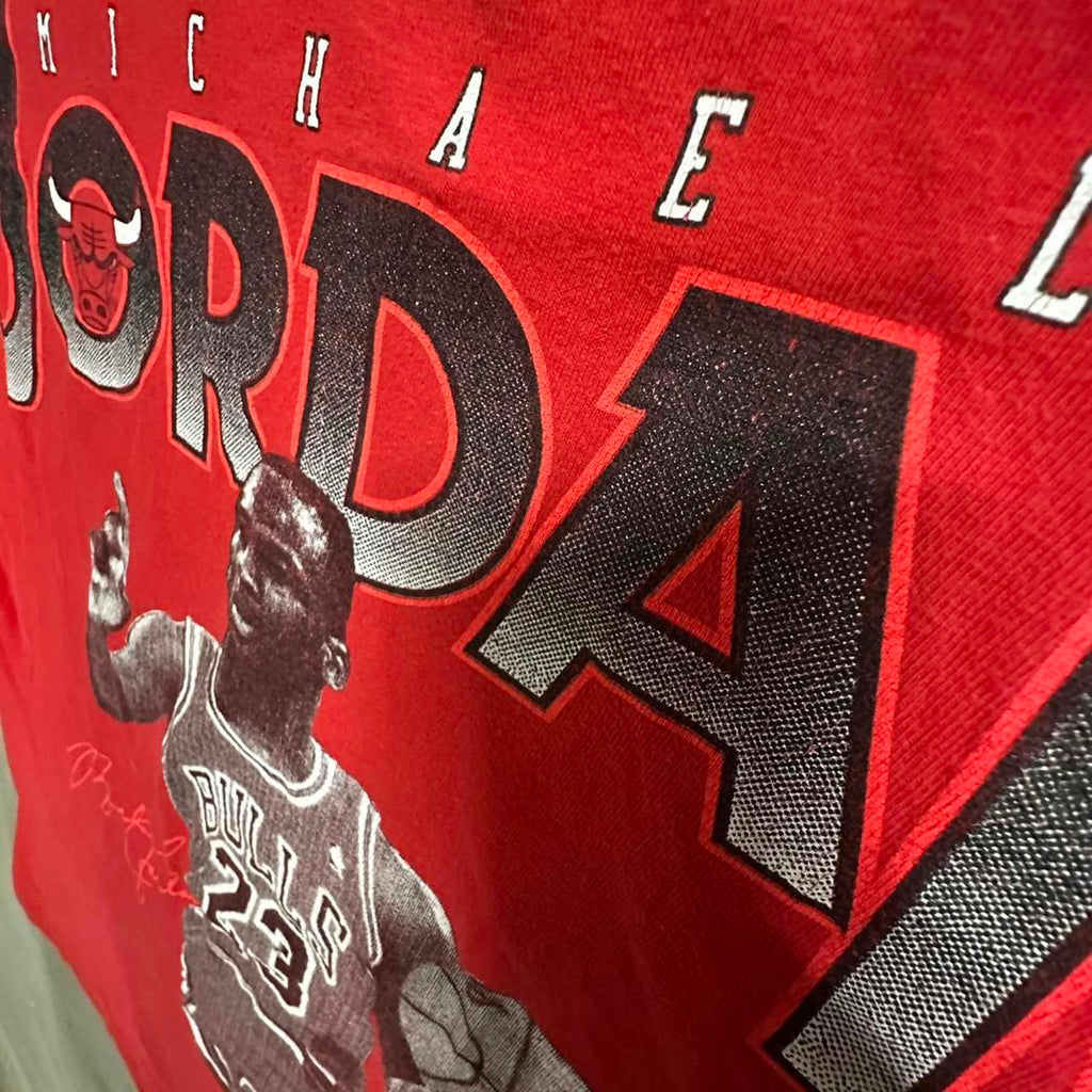 1989 Vintage Micheal Jordan HOT Starter Bulls Graphic Tee