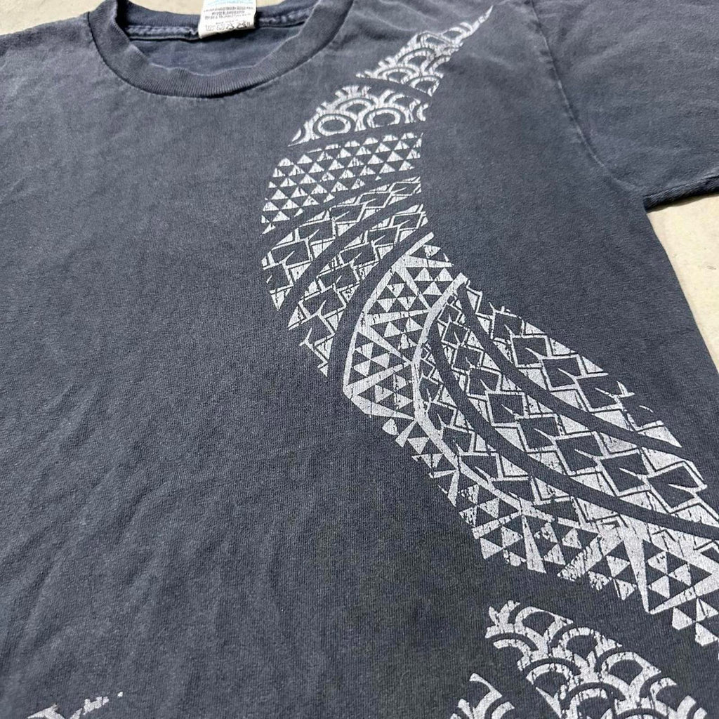 Mana Hawaii Tribal Graphic Tee