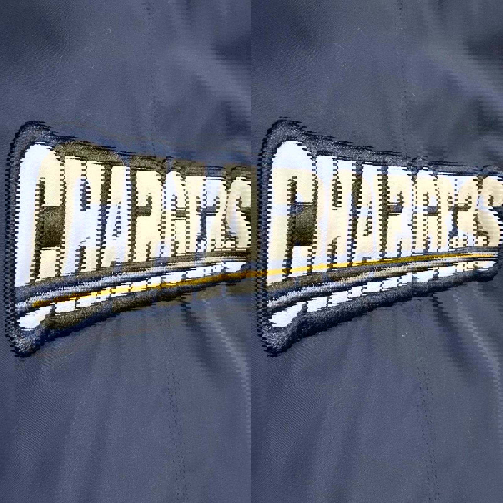 Vintage 2000’s SD Chargers Embroidered Patch Windbreaker Zipperless Jacket