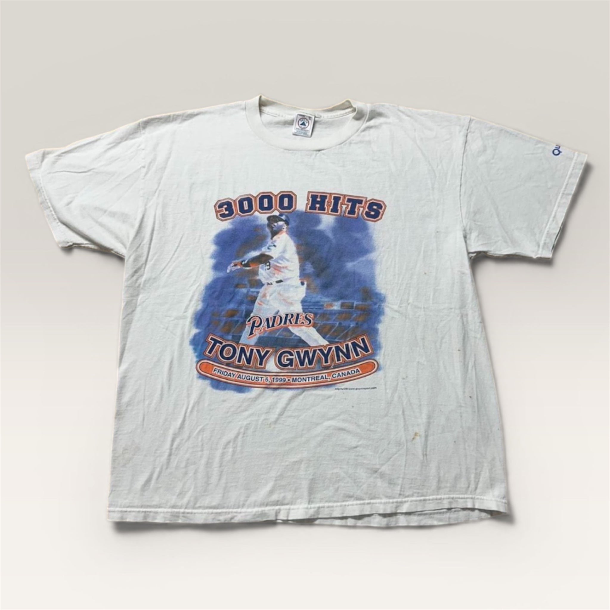 Rare 90’s Tony Gwynn 3000 Hits Friday August 6th, 1999 Montreal Canada White Delta ProWeight Graphic Tee