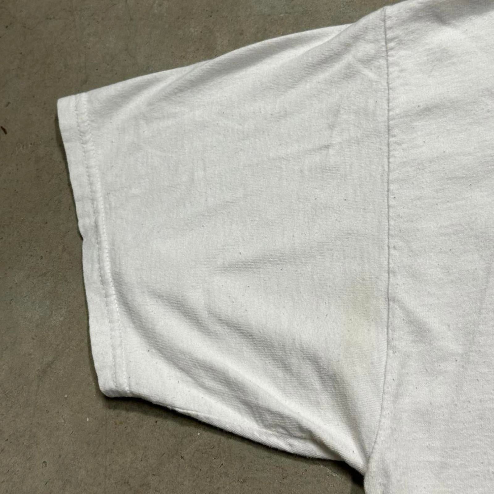 2000’s Las Vegas Nevada USA white tee