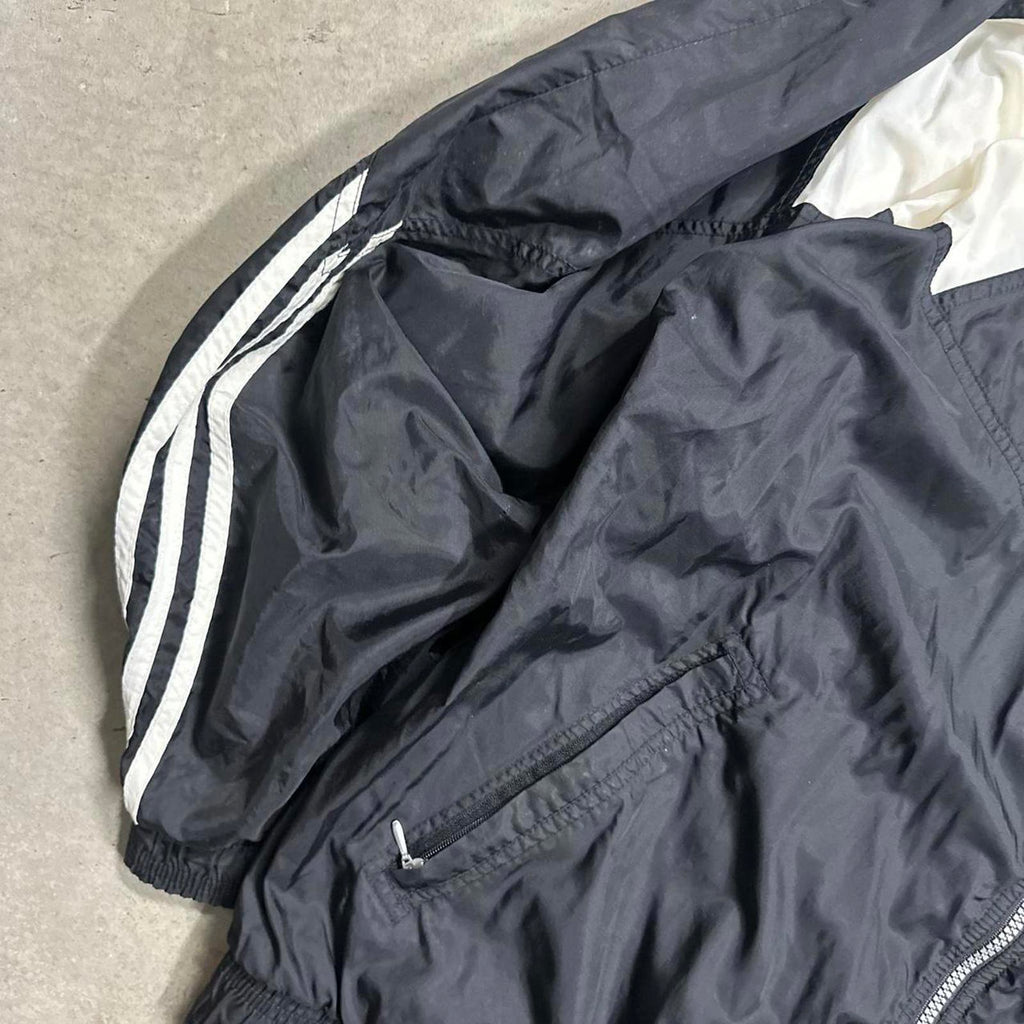 Vintage 90’s Adidas B/W Windbreaker Jacket with Sidelogo, VTG Zipper & VTG Tag