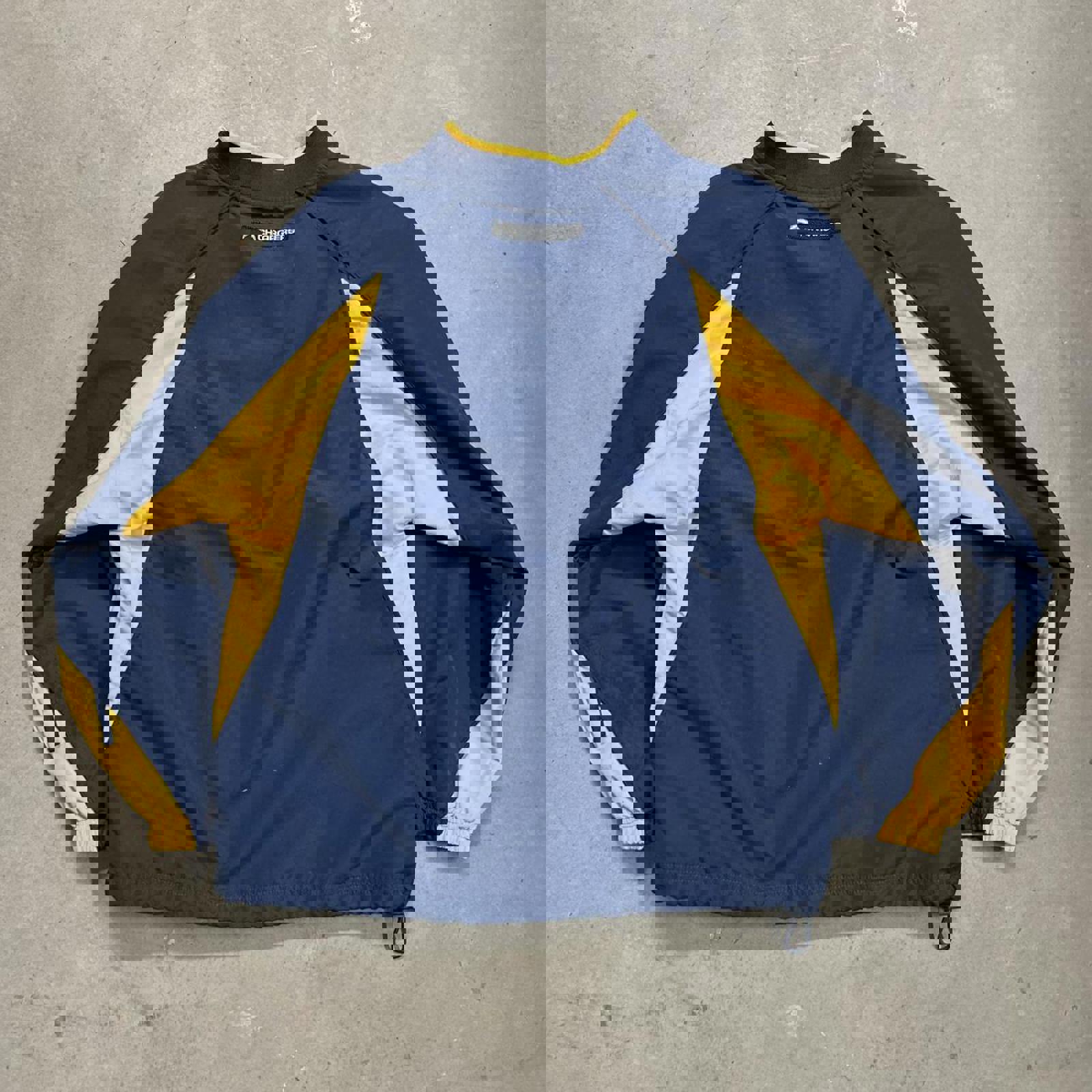 Vintage 2000’s SD Chargers Embroidered Patch Windbreaker Zipperless Jacket