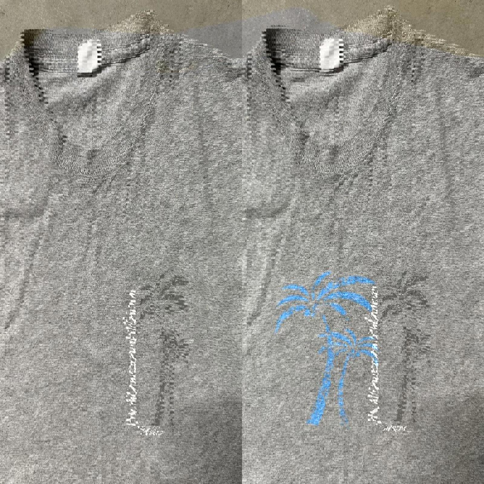 Grey vintage 80s Yazbek Mexico t-shirt with palm tree logo