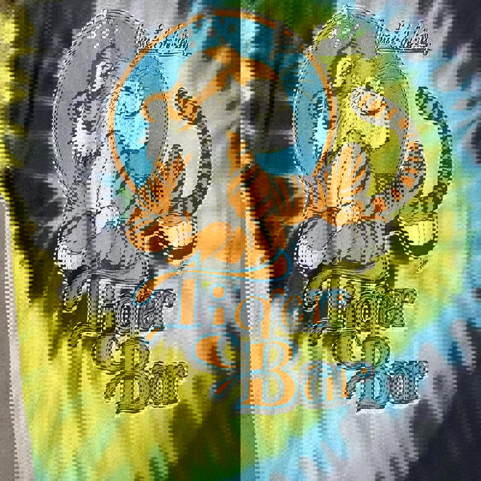 Vintage 90’s Tiger Bar Tie Die Graphic Tee